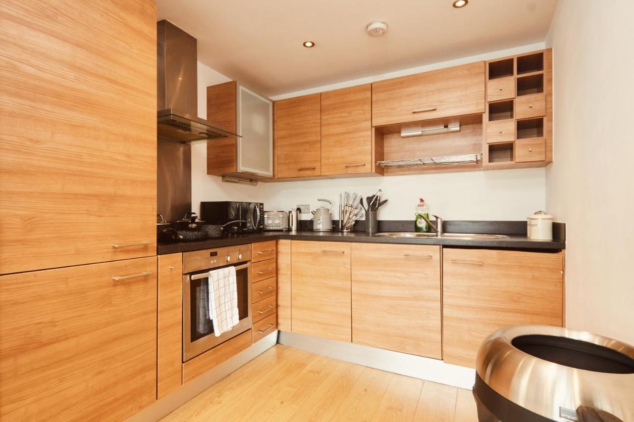 Deluxe City Apt, Beautiful River View,Free Parking No Balcony Leeds  Exterior foto